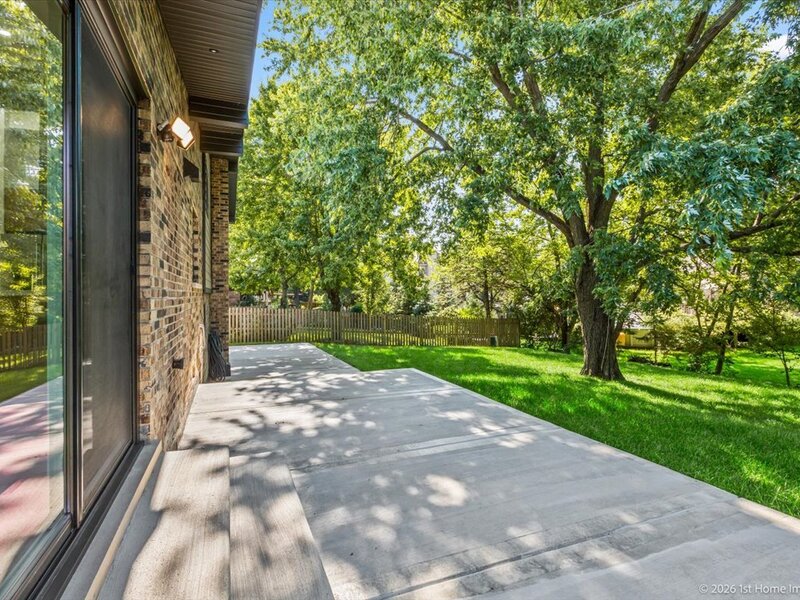 9039 Windsor Drive Palos Hills IL 60465
