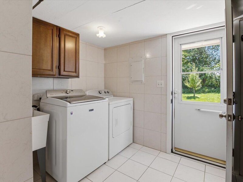 160 Fairfield Way Bloomingdale IL 60108