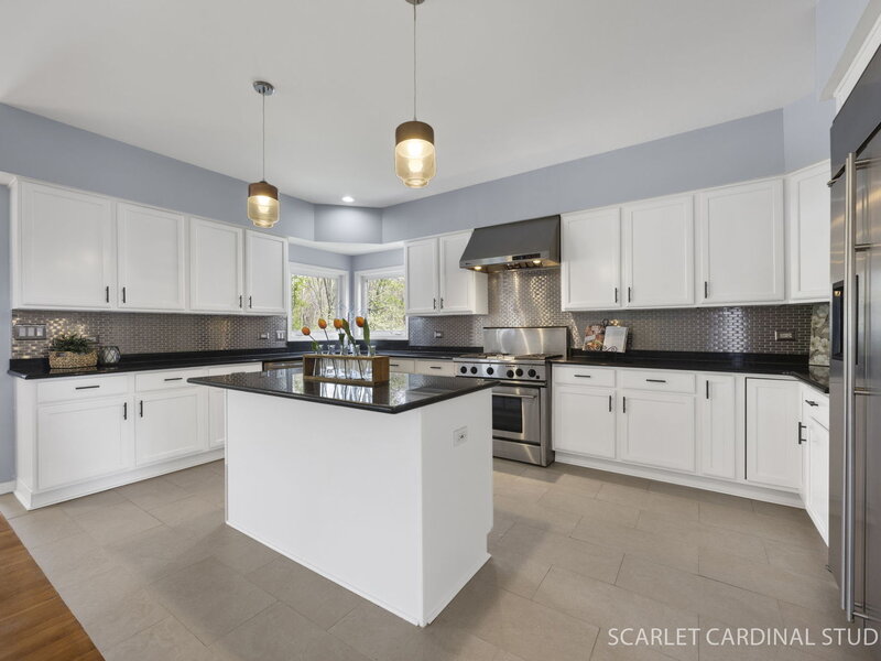 2494 Adamsway Drive Aurora IL 60502