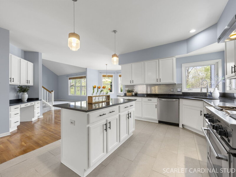 2494 Adamsway Drive Aurora IL 60502