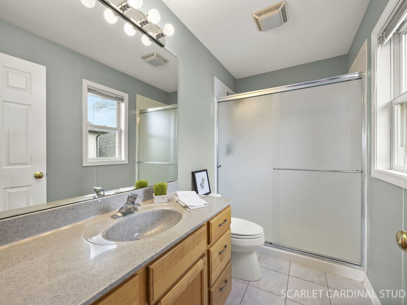 2494 Adamsway Drive Aurora IL 60502