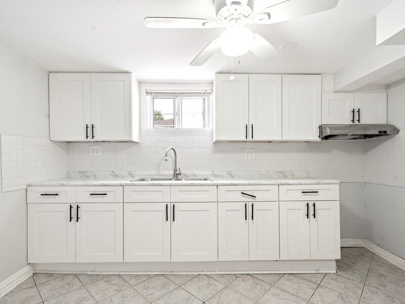 5701 S Mobile Avenue Chicago IL 60638