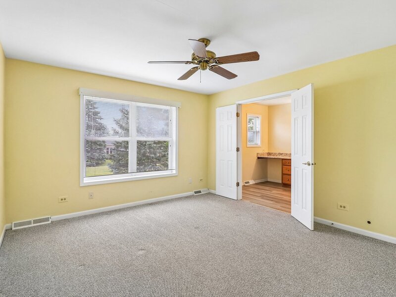 335 Belmont Court Grayslake IL 60030