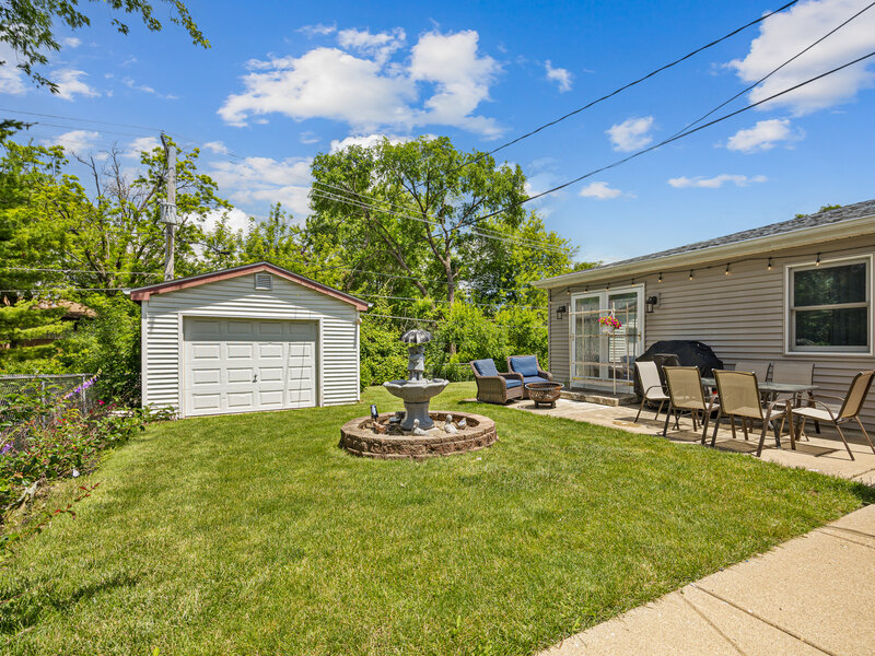 60 Arizona Boulevard Hoffman Estates IL 60169