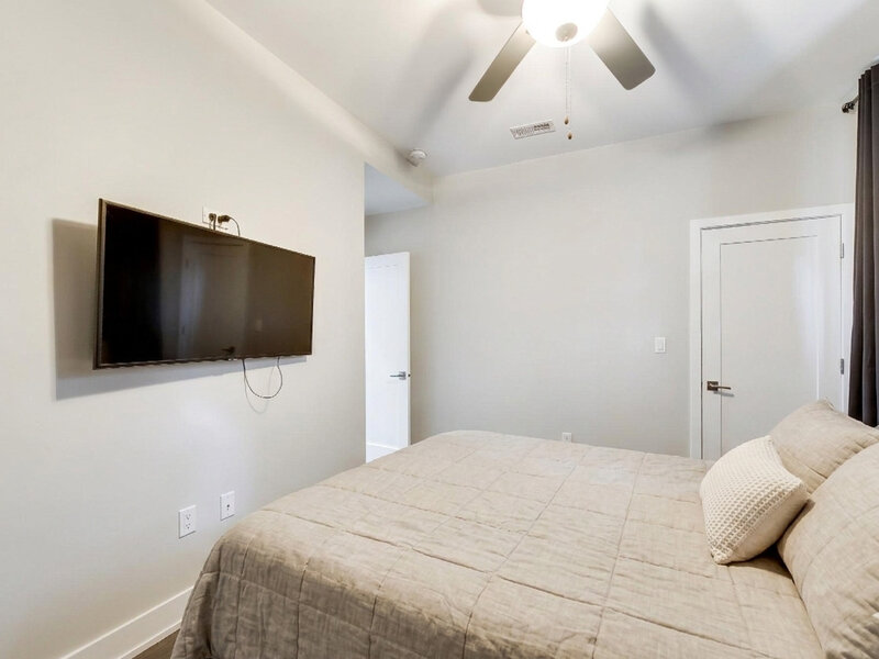 616 E 46th Street Chicago IL 60653