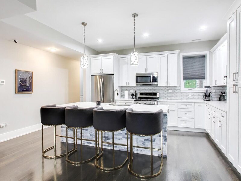 616 E 46th Street Chicago IL 60653