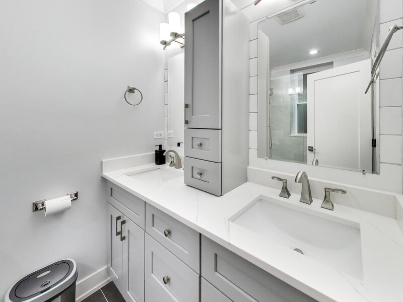 616 E 46th Street Chicago IL 60653