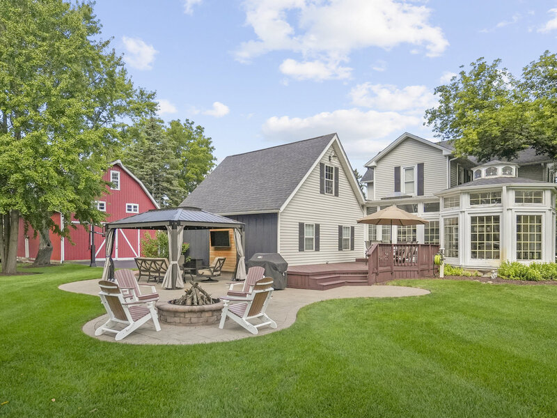 3614 Wolf Road Oswego IL 60543