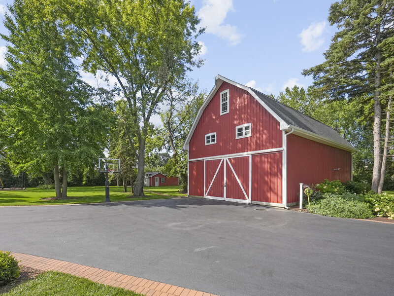 3614 Wolf Road Oswego IL 60543