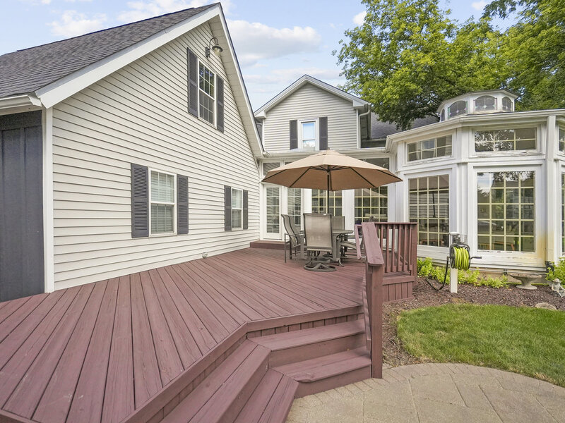 3614 Wolf Road Oswego IL 60543