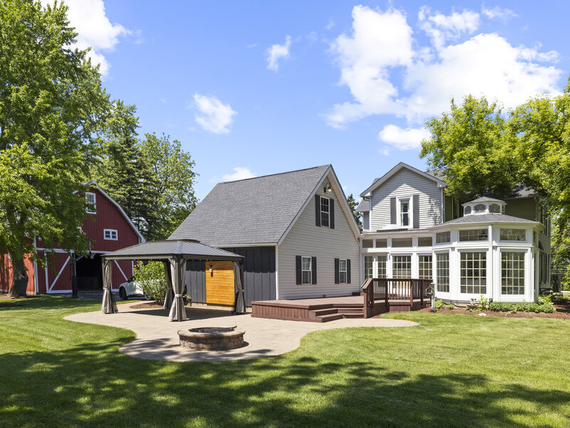 3614 Wolf Road Oswego IL 60543