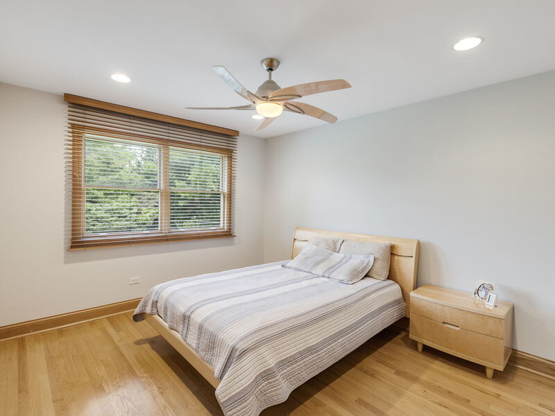 730 Castlewood Lane Deerfield IL 60015