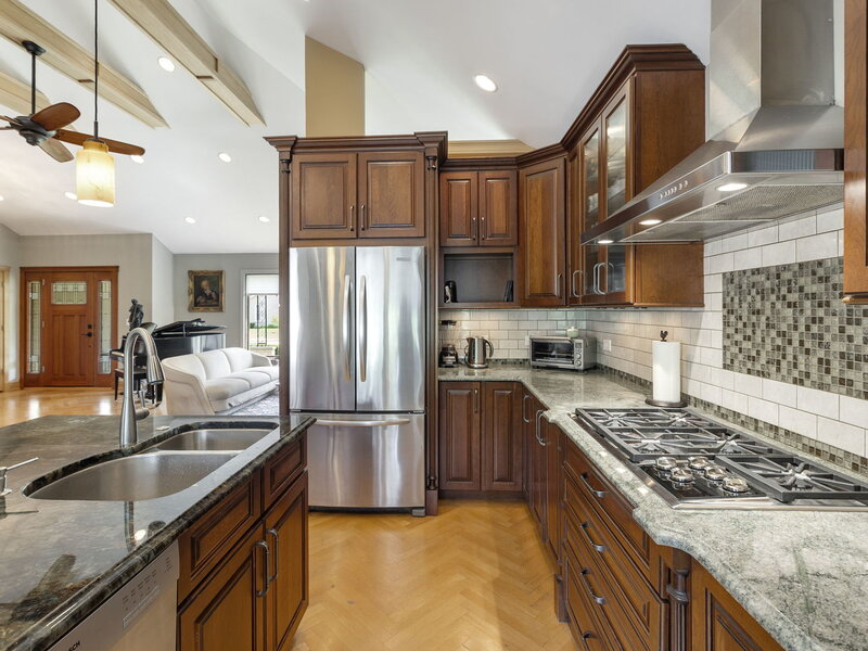 730 Castlewood Lane Deerfield IL 60015