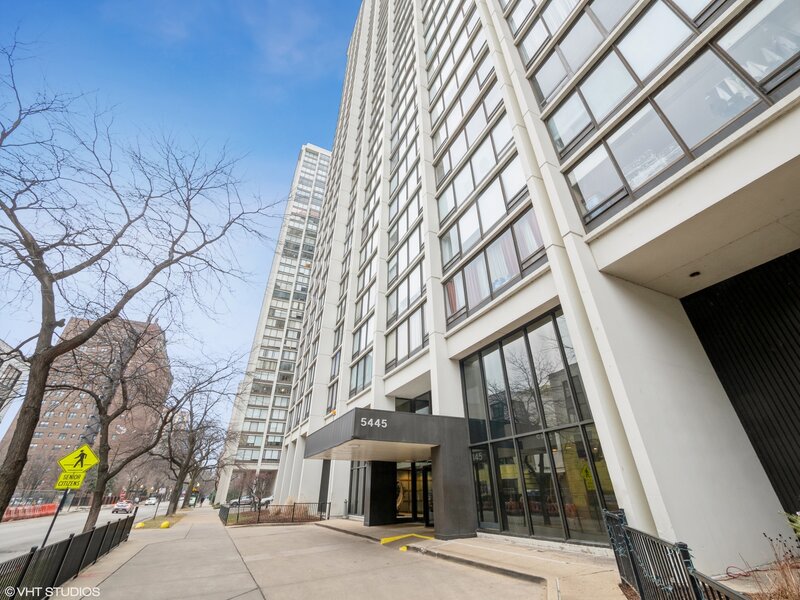 5445 N Sheridan Road Chicago IL 60640