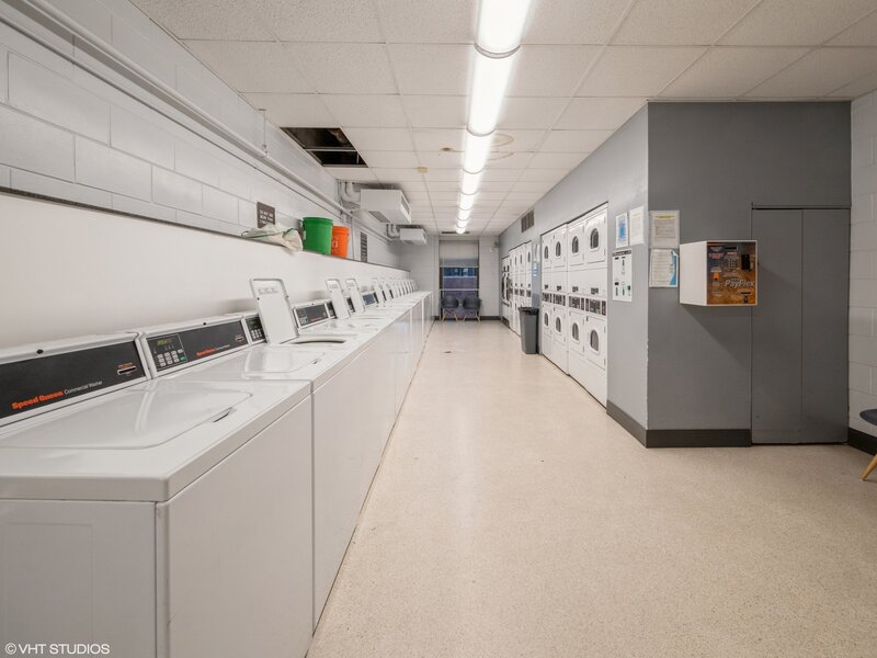 5445 N Sheridan Road Chicago IL 60640