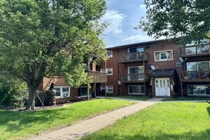 Photo of 10749 S Harlem Avenue Worth IL 60482 Unit 1C