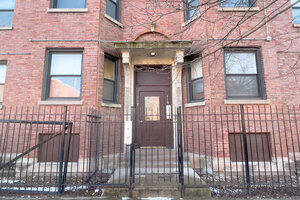 Photo of 115 E 60th Street Chicago IL 60637 Unit 2