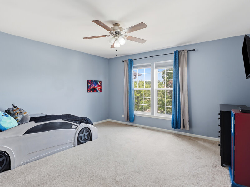 518 Wildflower Way Streamwood IL 60107