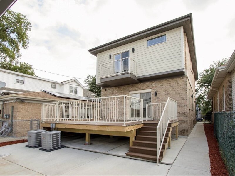 2432 N Neva Avenue Chicago IL 60707
