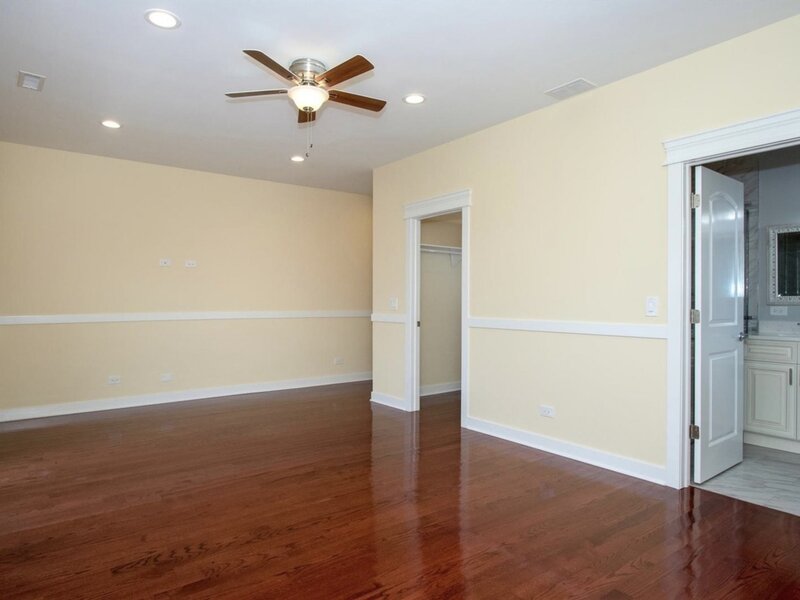 2432 N Neva Avenue Chicago IL 60707
