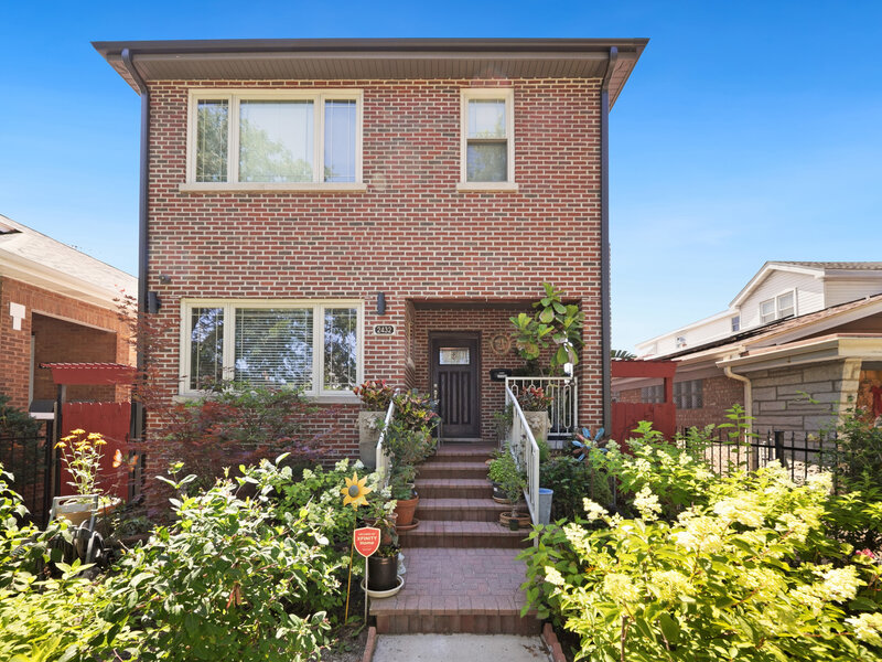 2432 N Neva Avenue Chicago IL 60707