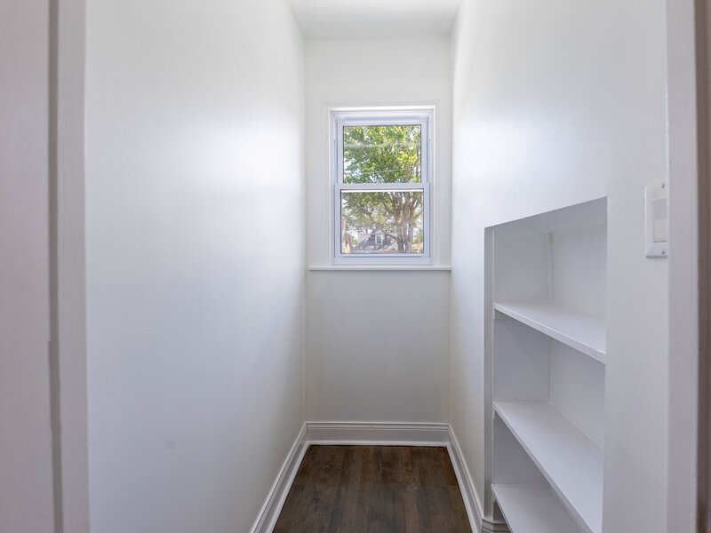 3035 N Luna Avenue Chicago IL 60641