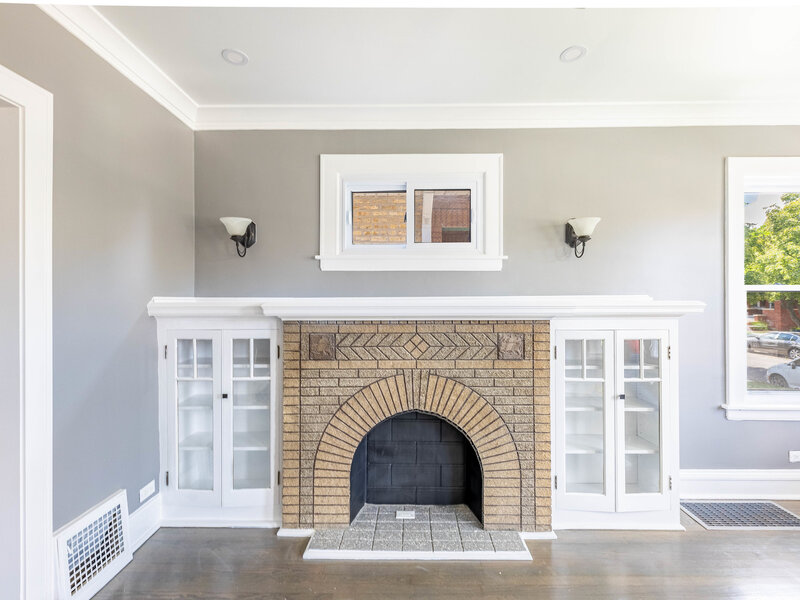 3035 N Luna Avenue Chicago IL 60641