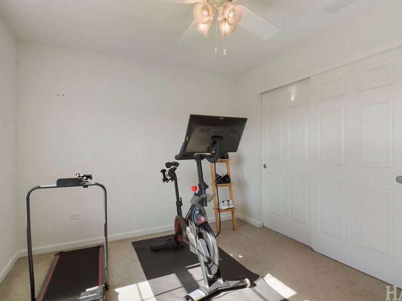 548 Silverton Drive Grayslake IL 60030