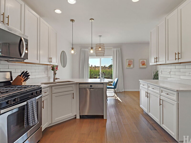 548 Silverton Drive Grayslake IL 60030