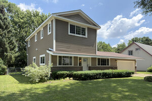 Photo of 967 Cardiff Drive Crystal Lake IL 60014
