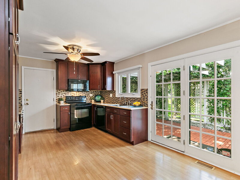 34 Paxton Lane Schaumburg IL 60194