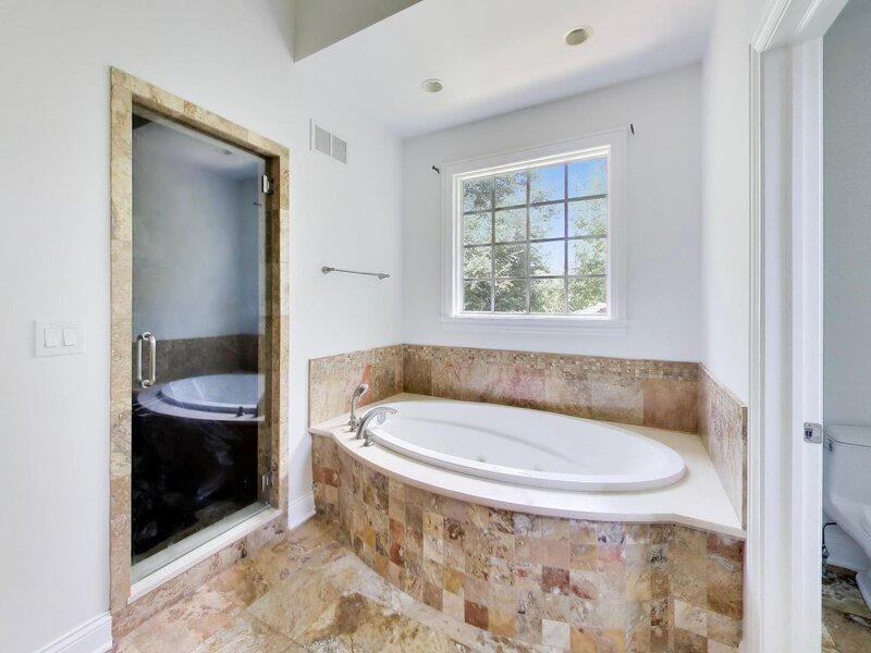73 Locust Road Winnetka IL 60093