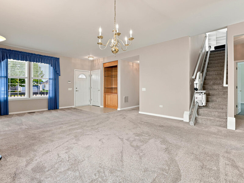13263 Stonebridge Drive Huntley IL 60142