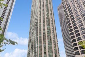 Photo of 195 N Harbor Drive Chicago IL 60601 Unit 801-809