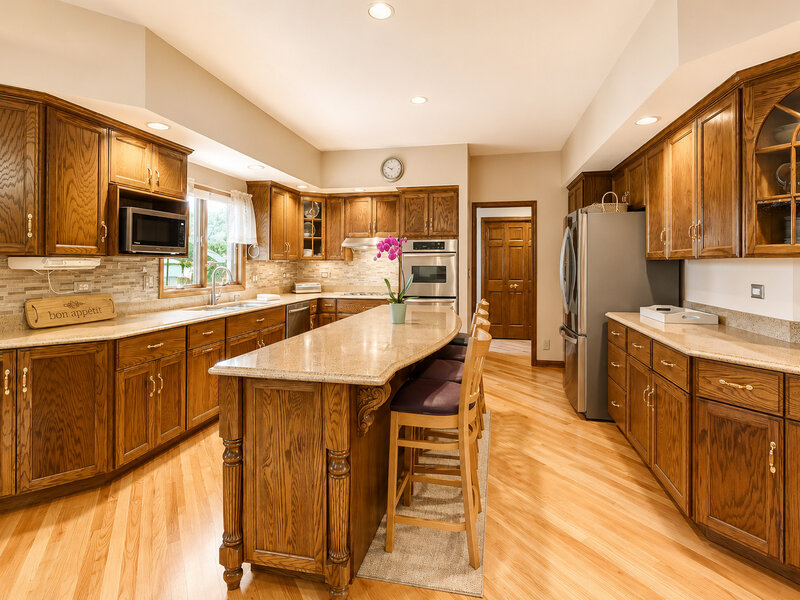 6904 Irish Court Darien IL 60561