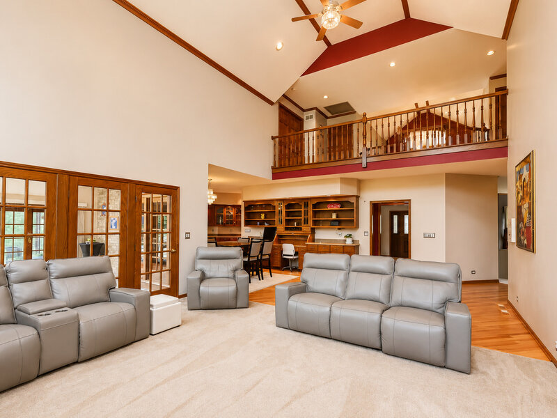 6904 Irish Court Darien IL 60561