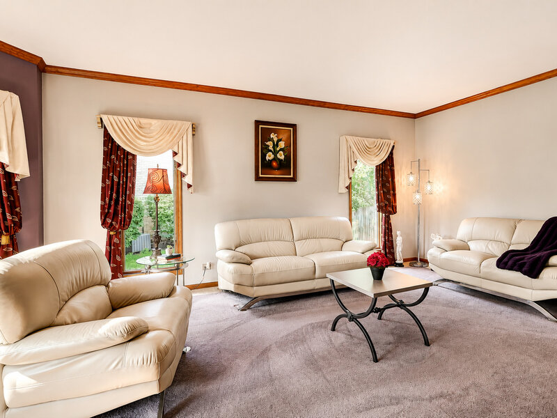 6904 Irish Court Darien IL 60561
