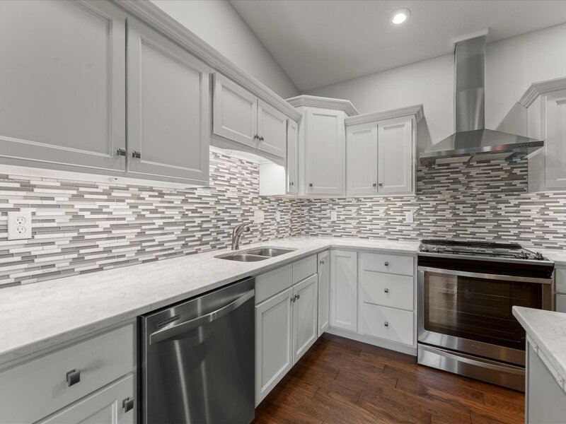 1806 Lake Ridge Court Mahomet IL 61853