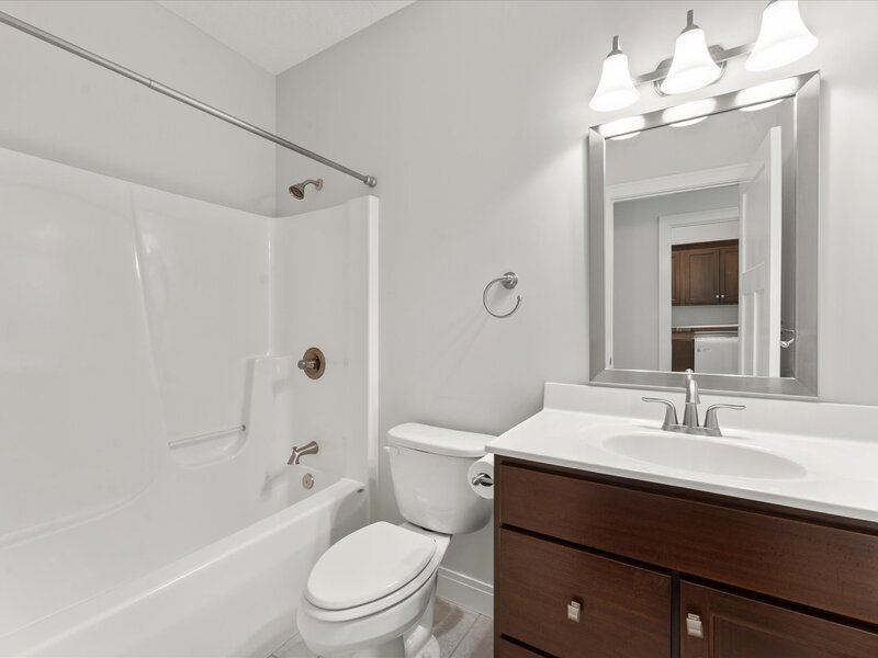 1806 Lake Ridge Court Mahomet IL 61853