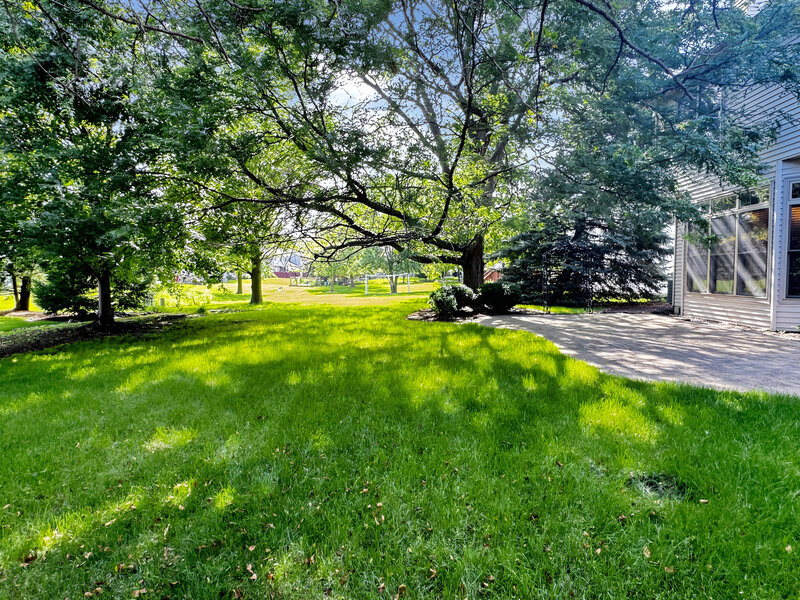 4824 Clearwater Lane Naperville IL 60564