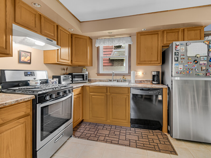 47 N Wabash Avenue Glenwood IL 60425