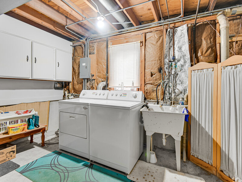 47 N Wabash Avenue Glenwood IL 60425
