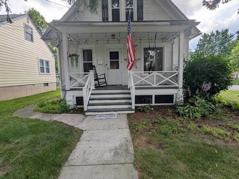 739 N 11th Street Dekalb IL 60115