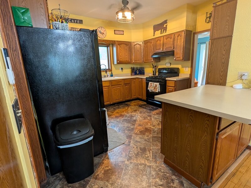 739 N 11th Street Dekalb IL 60115