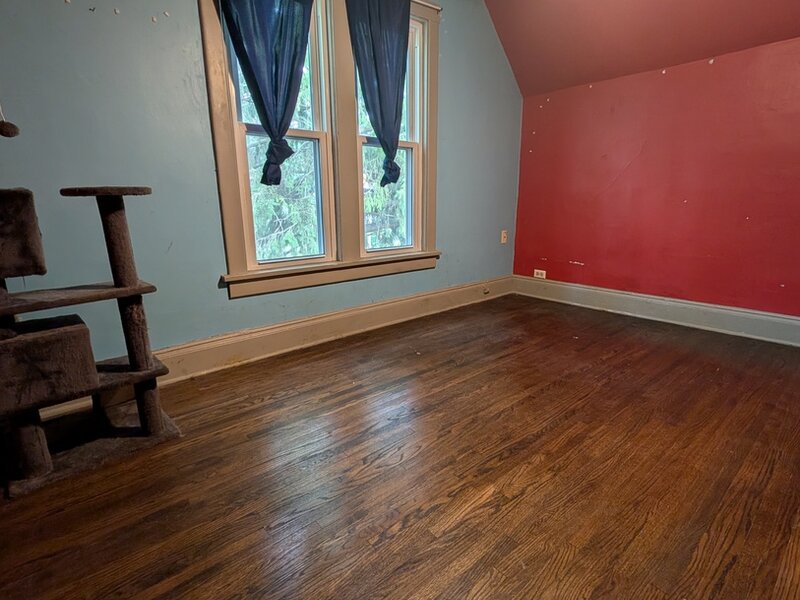 739 N 11th Street Dekalb IL 60115