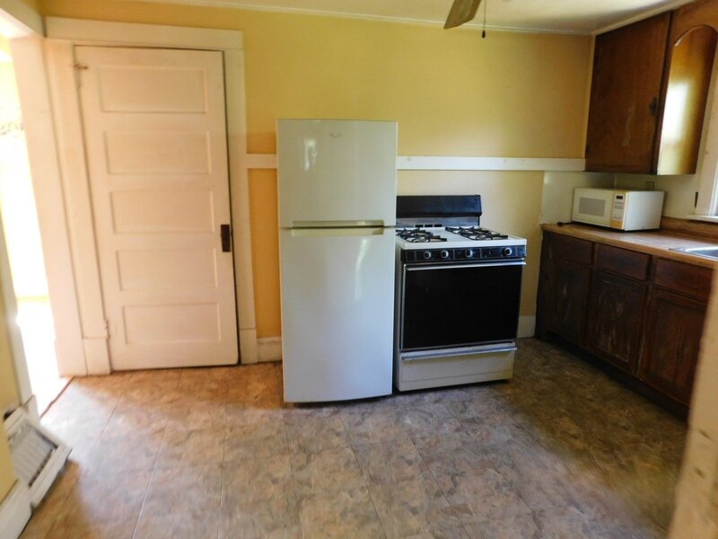 15276 State Street South Holland IL 60473