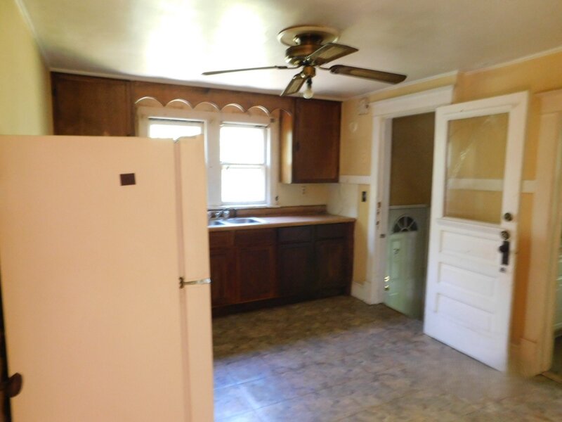 15276 State Street South Holland IL 60473