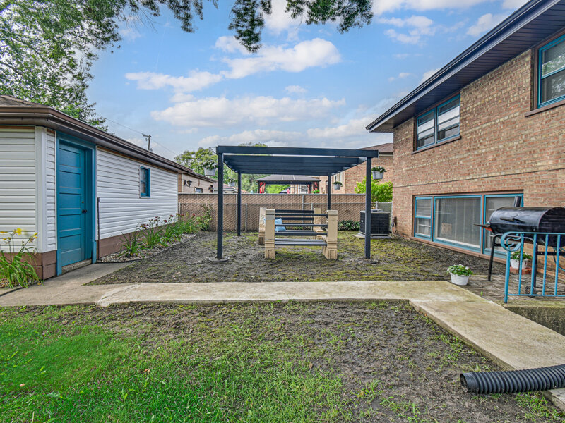 14340 Ingleside Avenue Dolton IL 60419