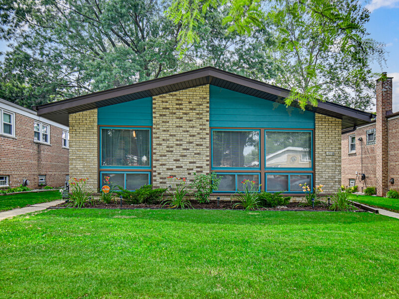 14340 Ingleside Avenue Dolton IL 60419