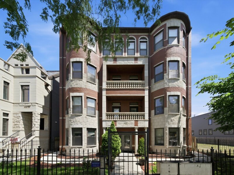 4921 S King Drive Chicago IL 60615